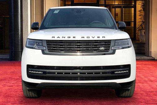 2026 Land Rover Range Rover P400 SE