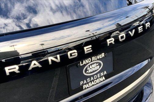 2026 Land Rover Range Rover P530 SE 7 Seat