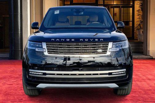 2026 Land Rover Range Rover P530 SE 7 Seat