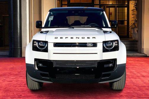 2026 Land Rover Defender P300 S