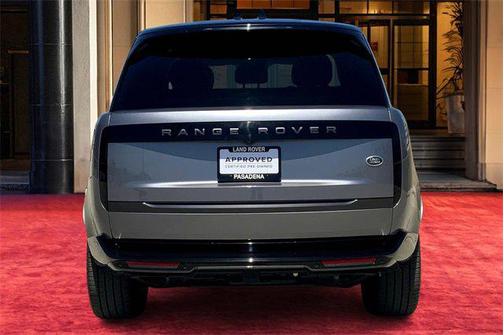 2023 Land Rover Range Rover P440e SE