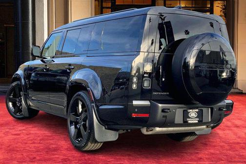 2026 Land Rover Defender P400 X-Dynamic SE