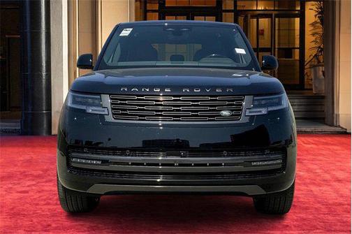 2025 Land Rover Range Rover P530 SE