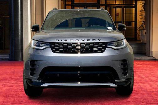 2025 Land Rover Discovery P300 Dynamic SE