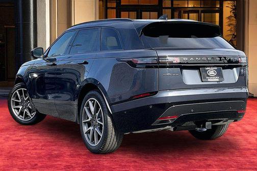 Varesine Blue Metallic 2026 Land Rover Range Rover Velar P250 SE R-Dynamic