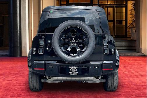 Santorini Black 2026 Land Rover Defender P400 X-Dynamic SE