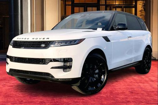 Fuji White 2026 Land Rover Range Rover Sport SE