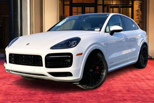 2022 Porsche Cayenne GTS