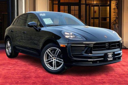 2023 Porsche Macan AWD