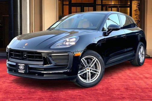 2023 Porsche Macan AWD