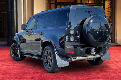 2026 Land Rover Defender P400 X-Dynamic SE