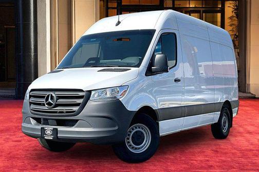 Arctic White 2025 Mercedes-Benz Sprinter 2500 Standard Roof