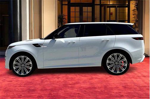 2025 Land Rover Range Rover Sport SE