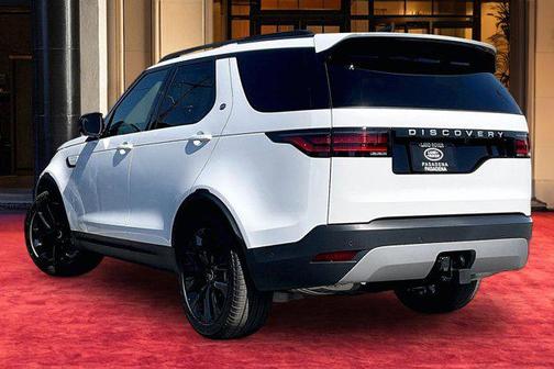 2026 Land Rover Discovery S