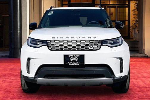 2026 Land Rover Discovery S