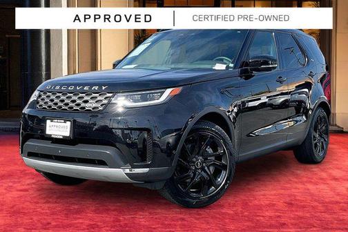 Santorini Black Metallic 2025 Land Rover Discovery P300 S