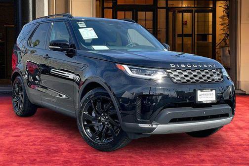 Santorini Black Metallic 2025 Land Rover Discovery P300 S