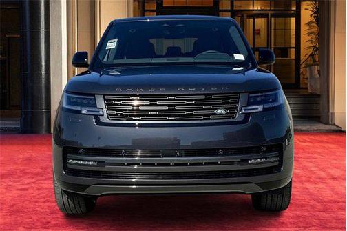 2025 Land Rover Range Rover P400 SE 7 Seat