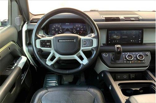 2020 Land Rover Defender 110 HSE