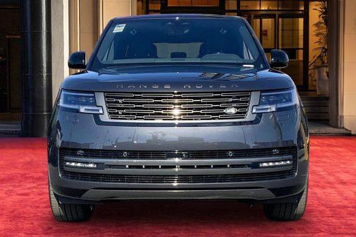 2026 Land Rover Range Rover P400 SE 7 Seat