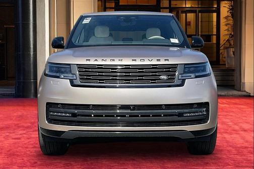 Sunset Gold SV Bespoke Ultra Metallic Satin 2026 Land Rover Range Rover P530 SE 7 Seat