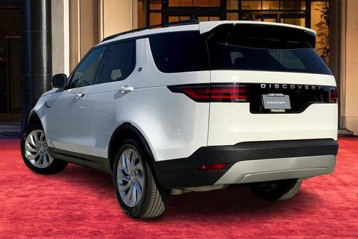 2025 Land Rover Discovery P300 S