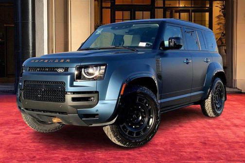 2026 Land Rover Defender OCTA