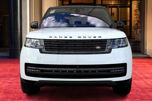 2023 Land Rover Range Rover P400 SE