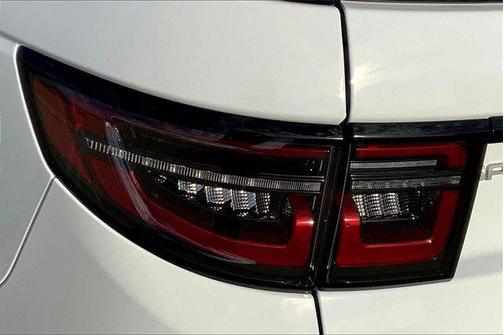 2025 Land Rover Discovery Sport S
