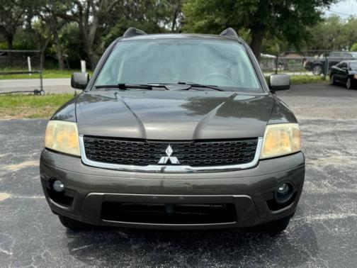 Carbon Pearl 2010 Mitsubishi Endeavor LS