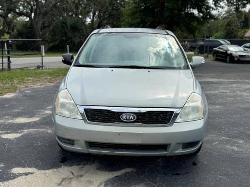 Bright Silver 2012 Kia Sedona LX