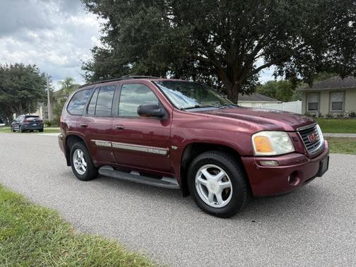 Burgundy 2002 GMC Envoy SLT