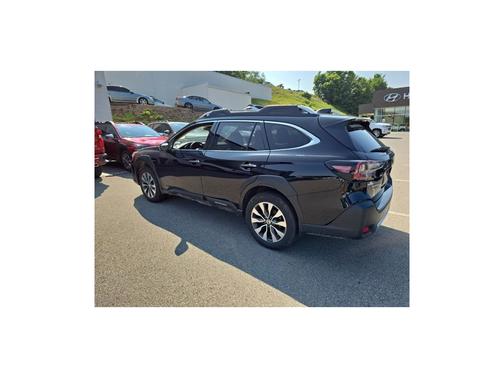 2024 Subaru Outback Touring