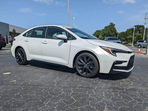 2024 Toyota Corolla Hybrid LE