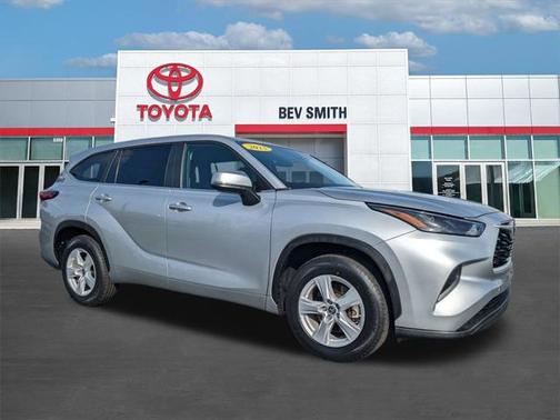 2023 Toyota Highlander L