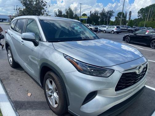 2023 Toyota Highlander L