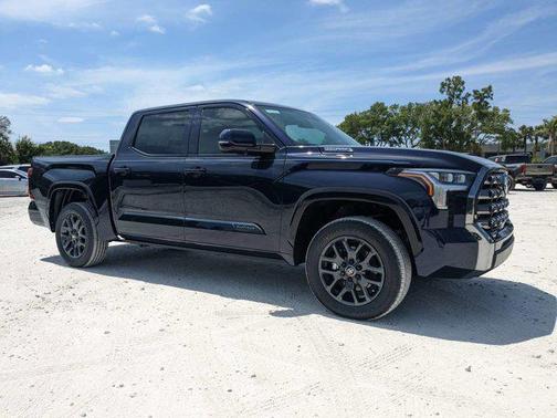 2025 Toyota Tundra Hybrid Platinum
