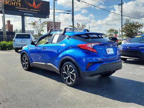 2019 Toyota C-HR XLE