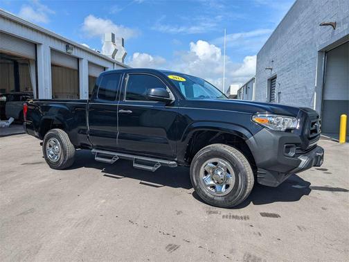 2023 Toyota Tacoma SR