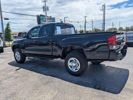 2023 Toyota Tacoma SR