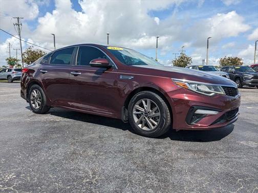 2020 Kia Optima LX