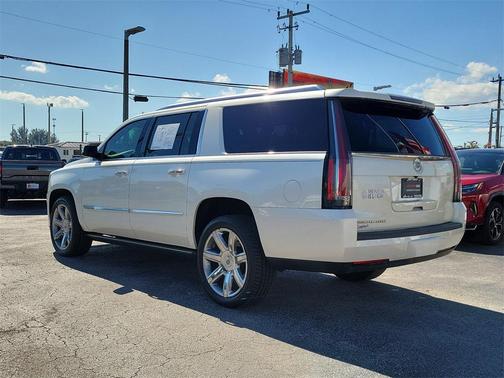 2015 Cadillac Escalade ESV Premium