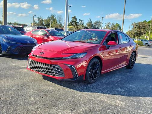 2026 Toyota Camry SE