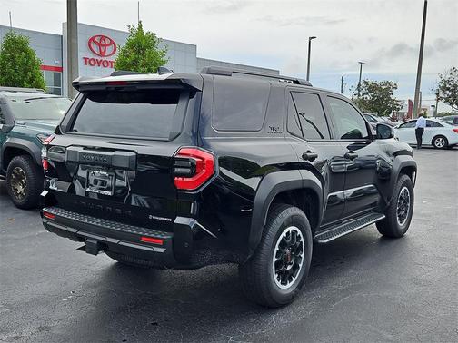 2025 Toyota 4Runner TRD Off Road