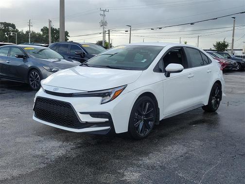 2025 Toyota Corolla SE