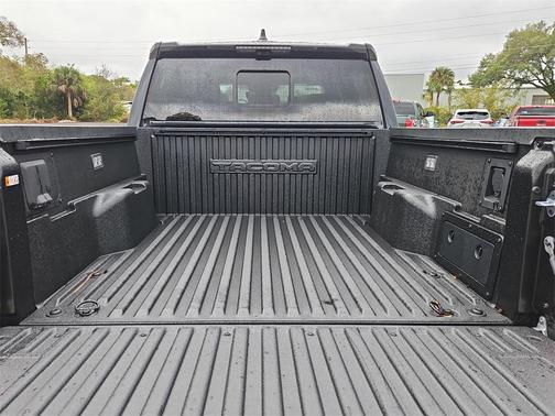 2026 Toyota Tacoma Hybrid TRD Off Road