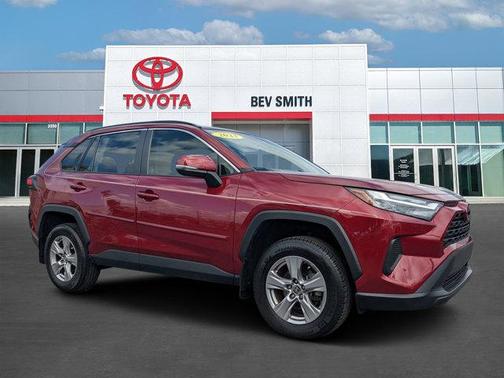2023 Toyota RAV4 XLE