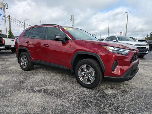 2024 Toyota RAV4 Hybrid LE