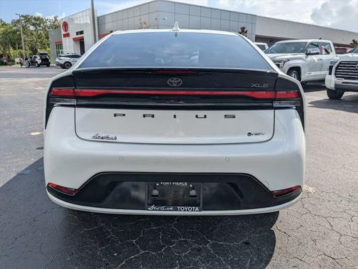 2023 Toyota Prius XLE