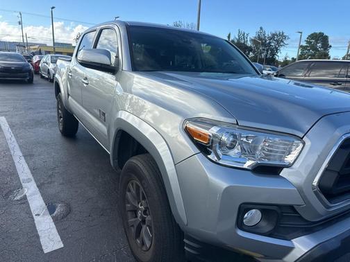 2022 Toyota Tacoma SR5